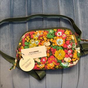 Vera Bradley Green and Yellow Crossbody Bag Floral Design